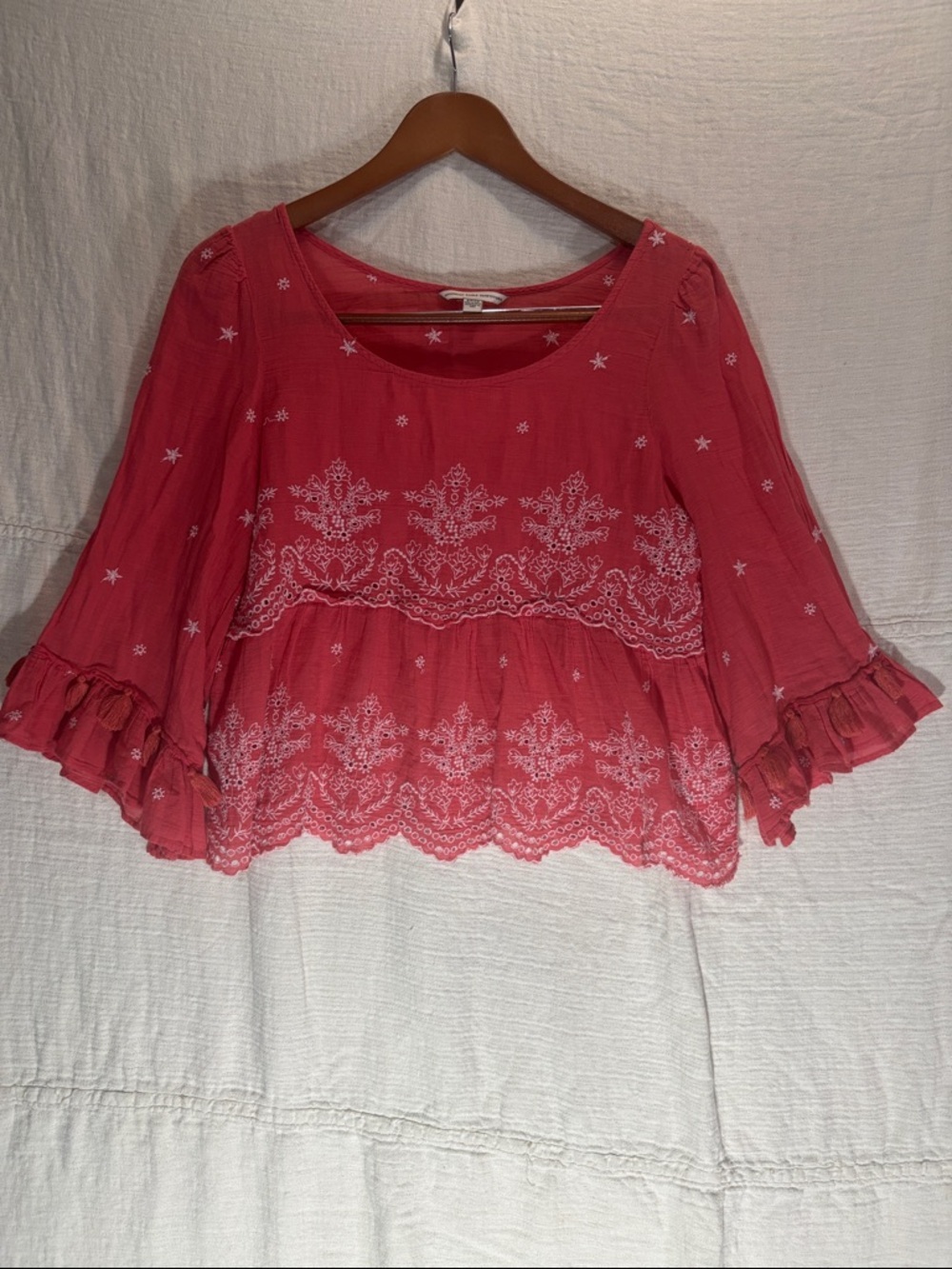 American Eagle Outfitters Coral Pink Embroidered Peasant Top 100% Cotton Boho